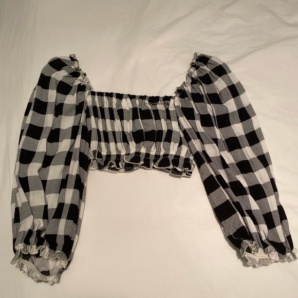 Puff sleeve in checkered print - Picture 3 of 3